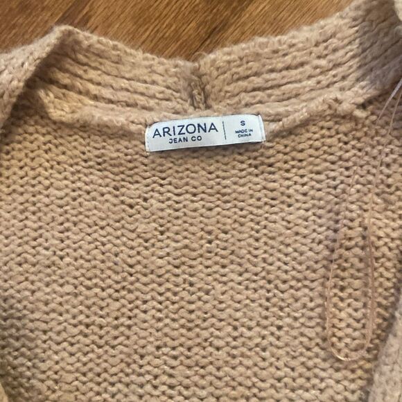 NWT Arizona Jean Co. Size small oversized button up sweater, beige/camel color. - Picture 4 of 11